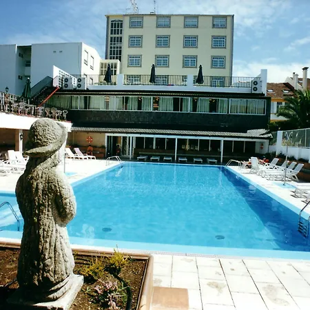 Hotel Sarga 3*