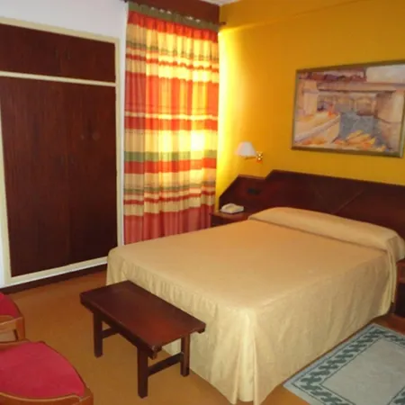 Sarga 3* Cabañas