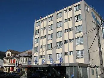 Hotel Sarga 3*
