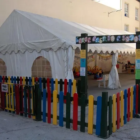 Hotell Sarga Cabañas