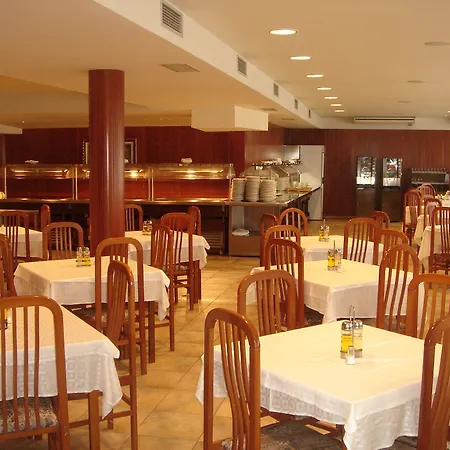 Hotel Sarga 3*