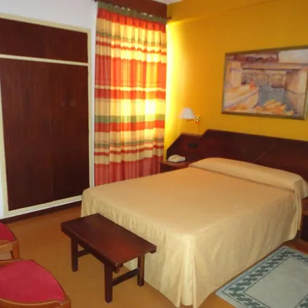 Sarga Hotell Cabañas